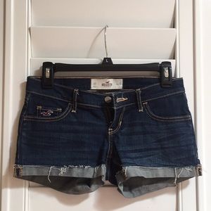 Hollister low-rise dark washed denim shorts